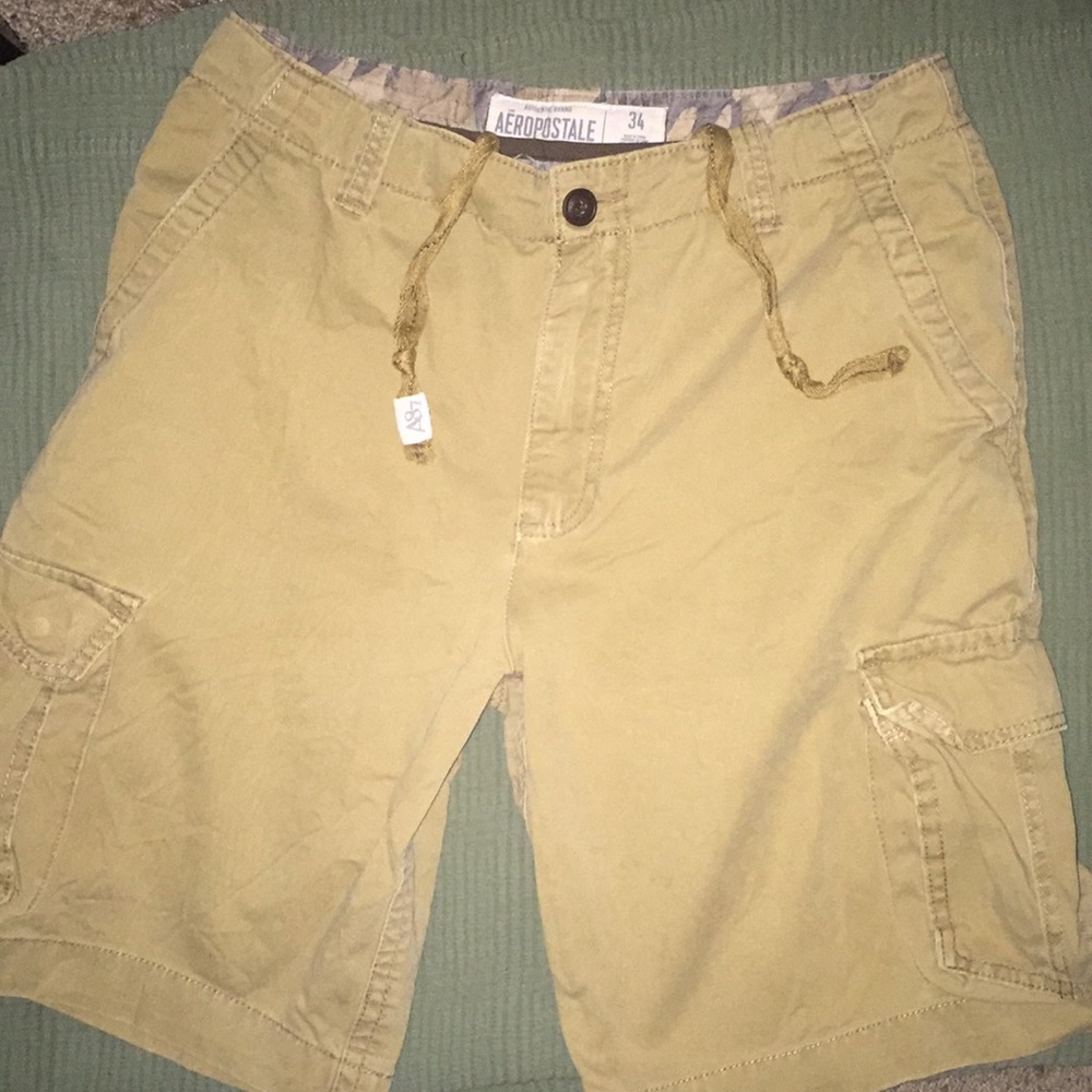Aeropostale cargo shorts